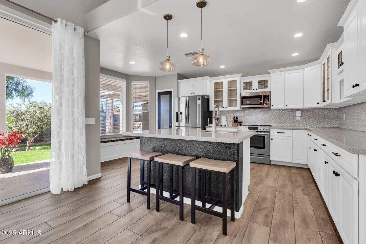 26434 S Boxwood Drive, Sun Lakes, AZ 85248 - Image #1