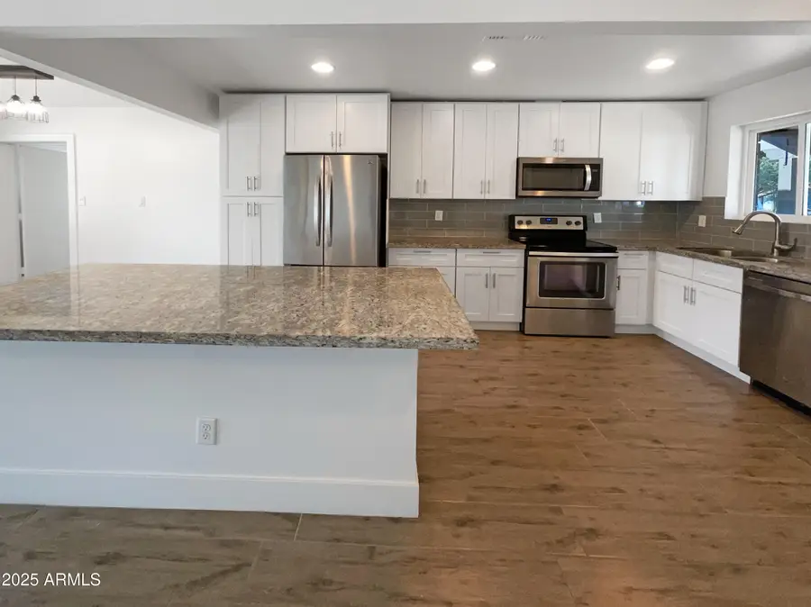 7231 N 23rd Avenue, Phoenix, AZ 85021 - Image #2