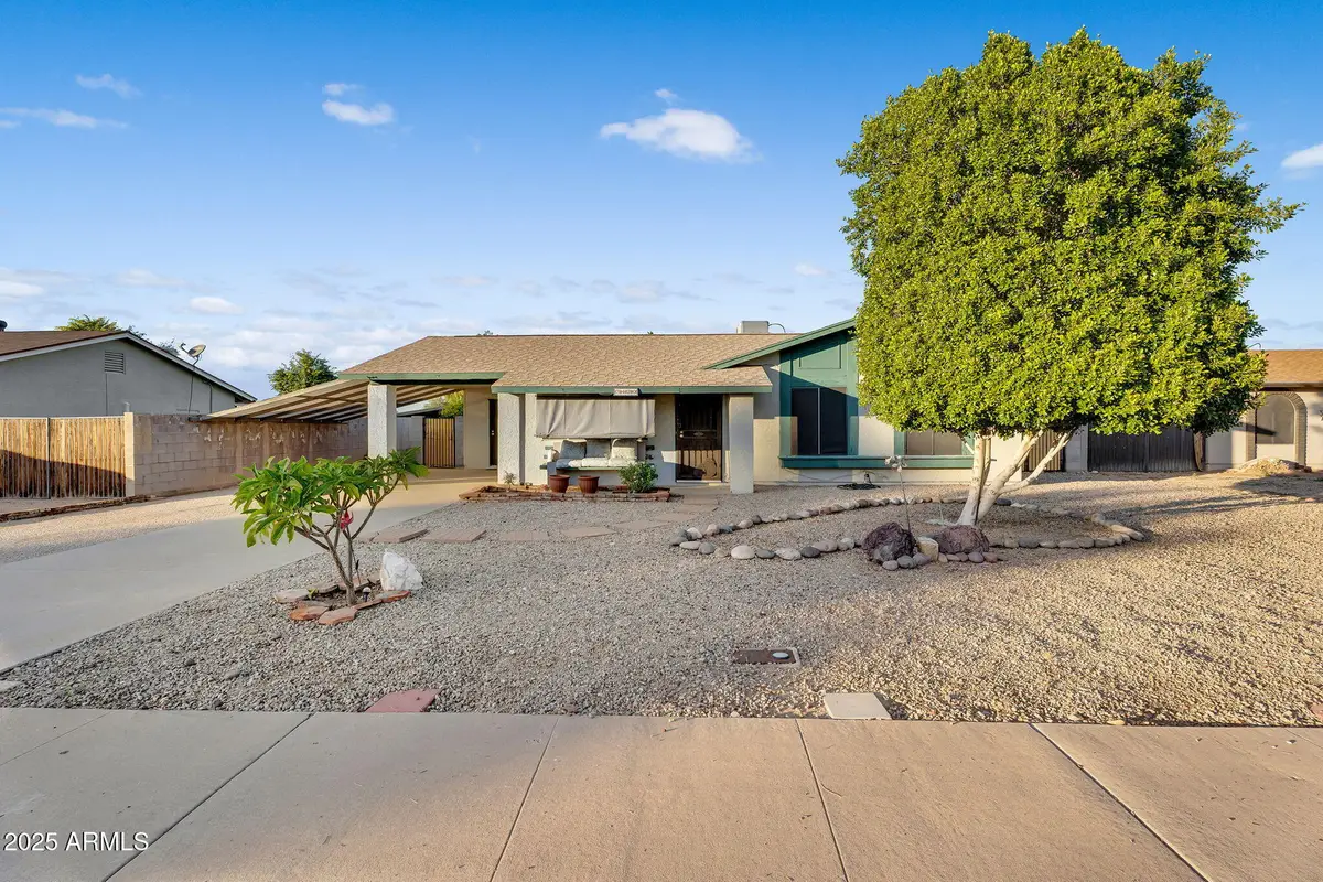 7420 W Mission Lane, Peoria, AZ 85345 - Image #1