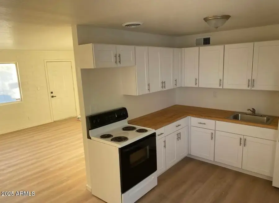 704 W 11th Street, Casa Grande, AZ 85122 - Image #2