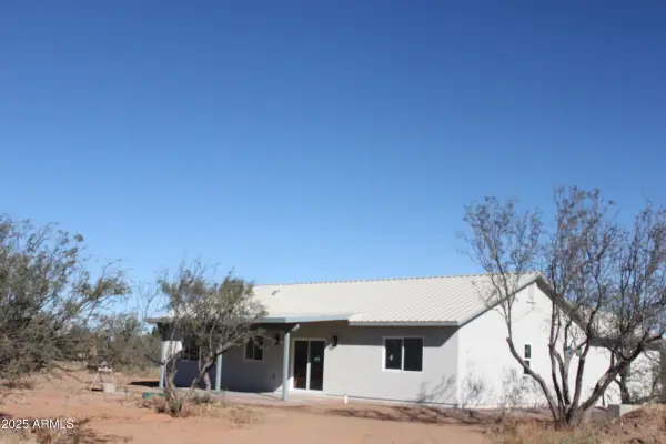 6370 S Jaxel Road, Hereford, AZ 85615