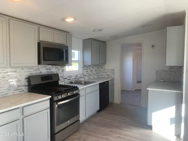 6515 W Warren Drive, Casa Grande, AZ 85194