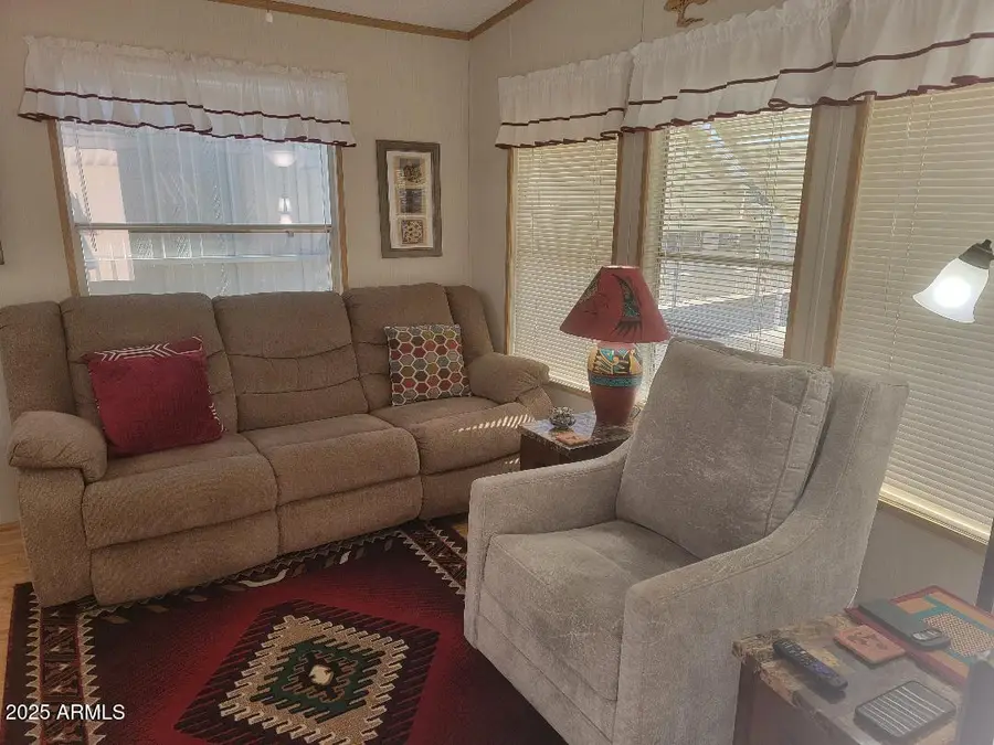 210 E Hedge Drive, Florence, AZ 85132 - Image #2