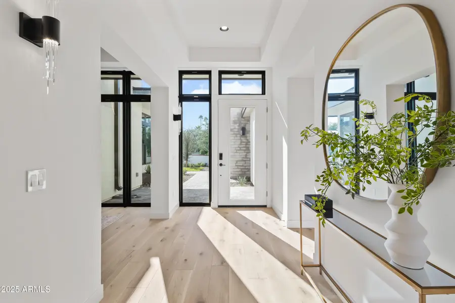 1538 W Wagon Wheel Drive, Phoenix, AZ 85021 - #2