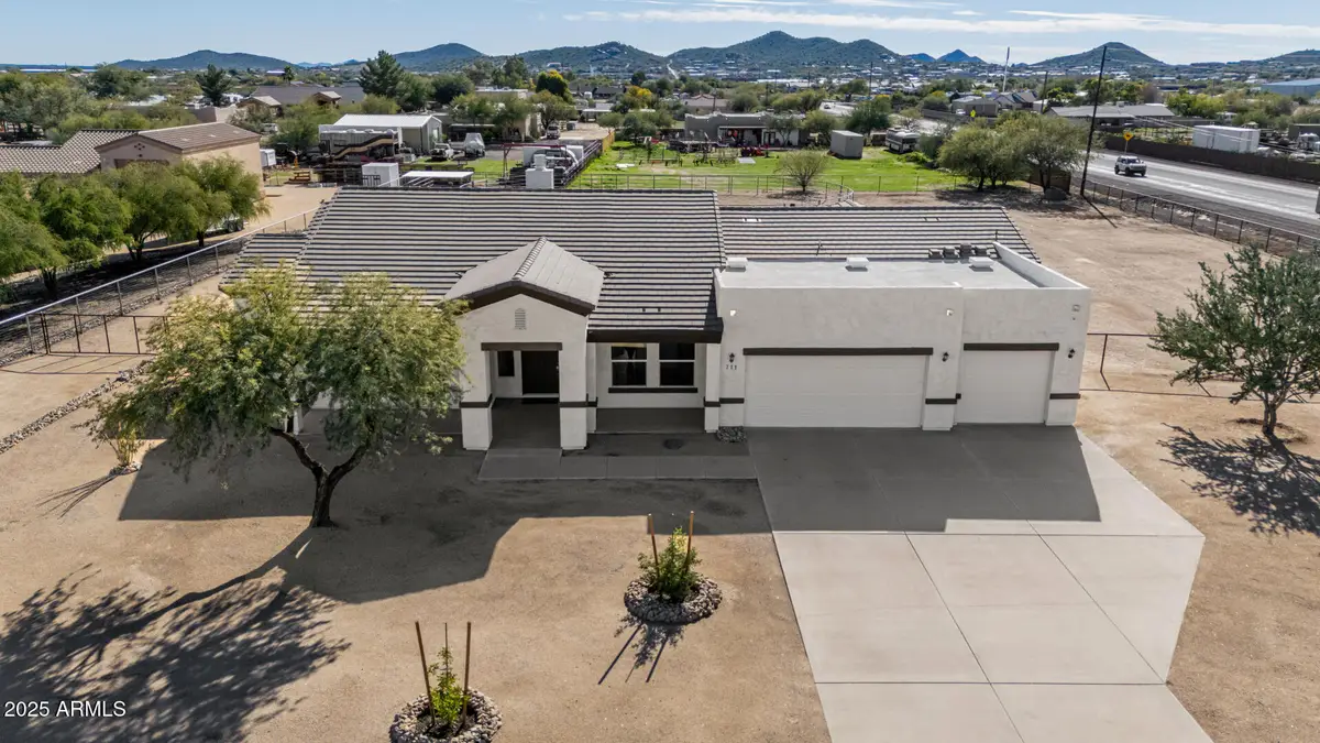 711 E Cloud Road, Deer Valley, AZ 85086 - Image #1