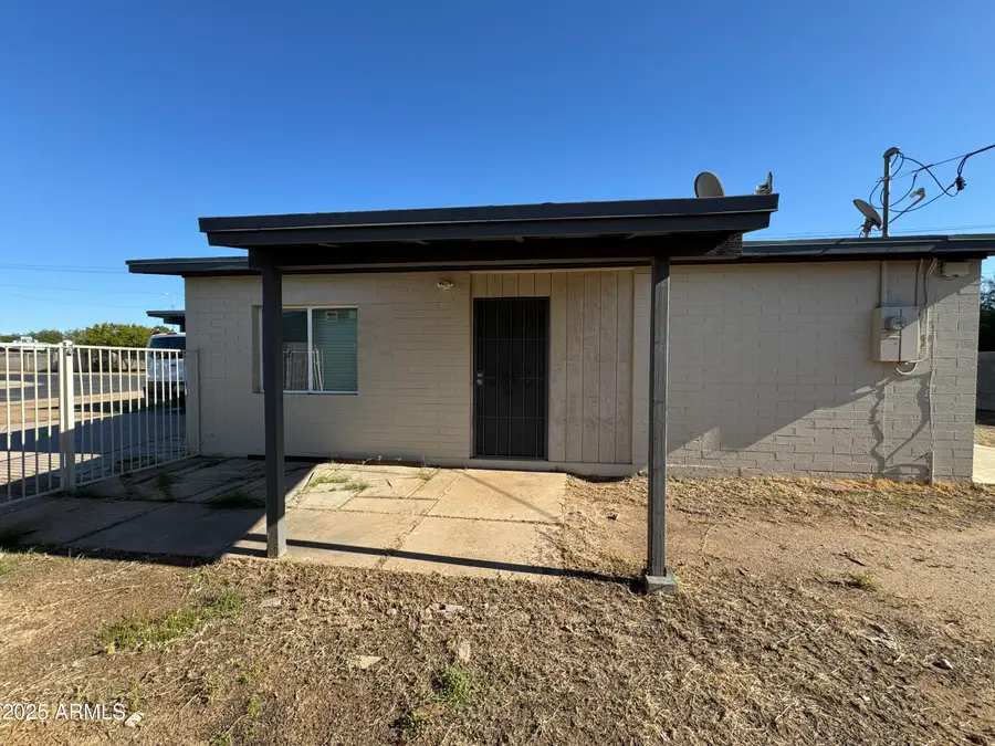 7701 W Crittenden Lane, Phoenix, AZ 85033 - Image #2