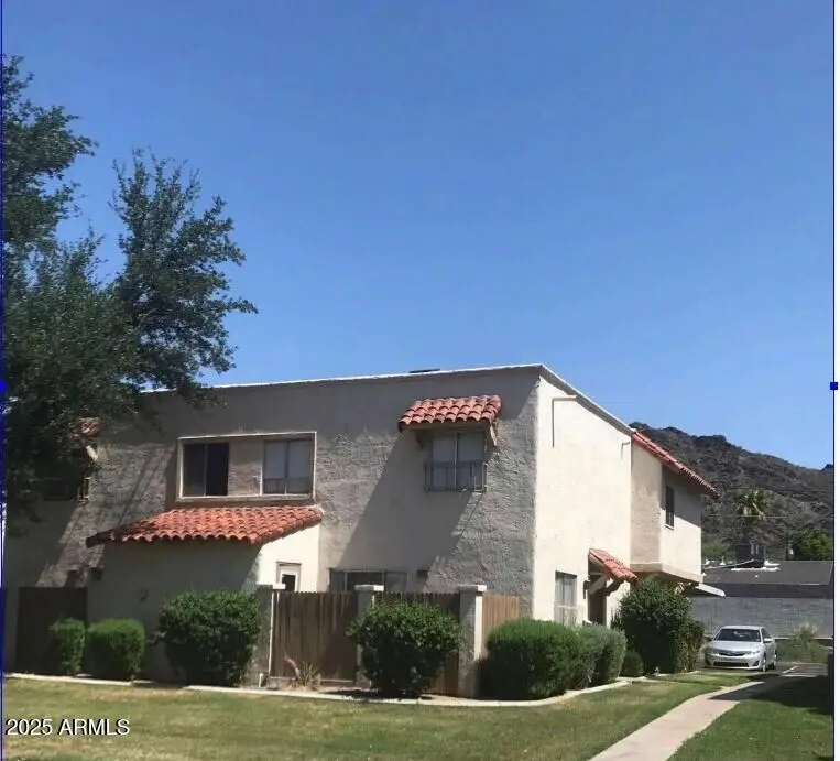 8819 N 12th Place, Phoenix, AZ 85020 - #1