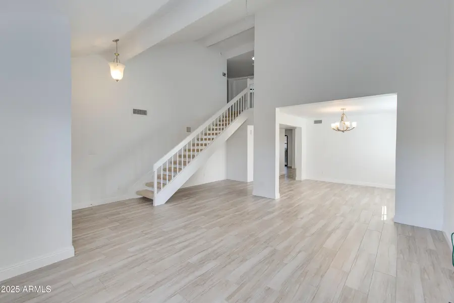 5201 E Fellars Drive, Phoenix, AZ 85254 - Image #3