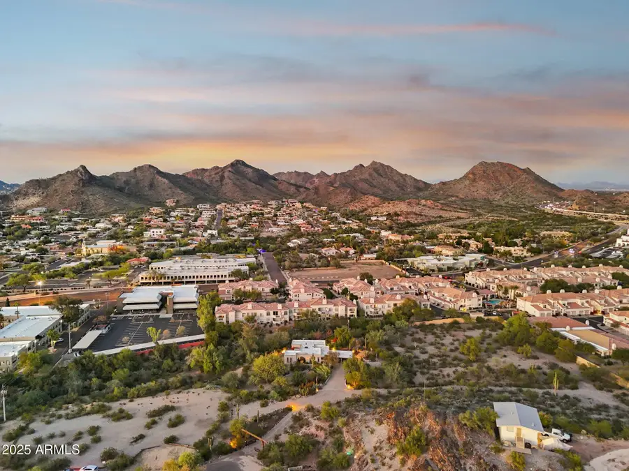 1720 E Pleasant Drive, Phoenix, AZ 85020 - Image #3