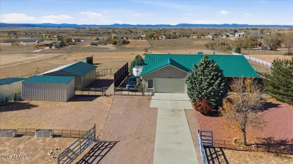 25860 N Cabernet Lane, Paulden, AZ 86334