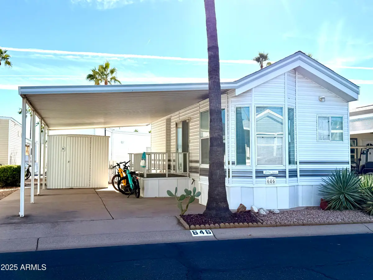 646 Hawks Eye Drive, Apache Junction, AZ 85119 - Image #1