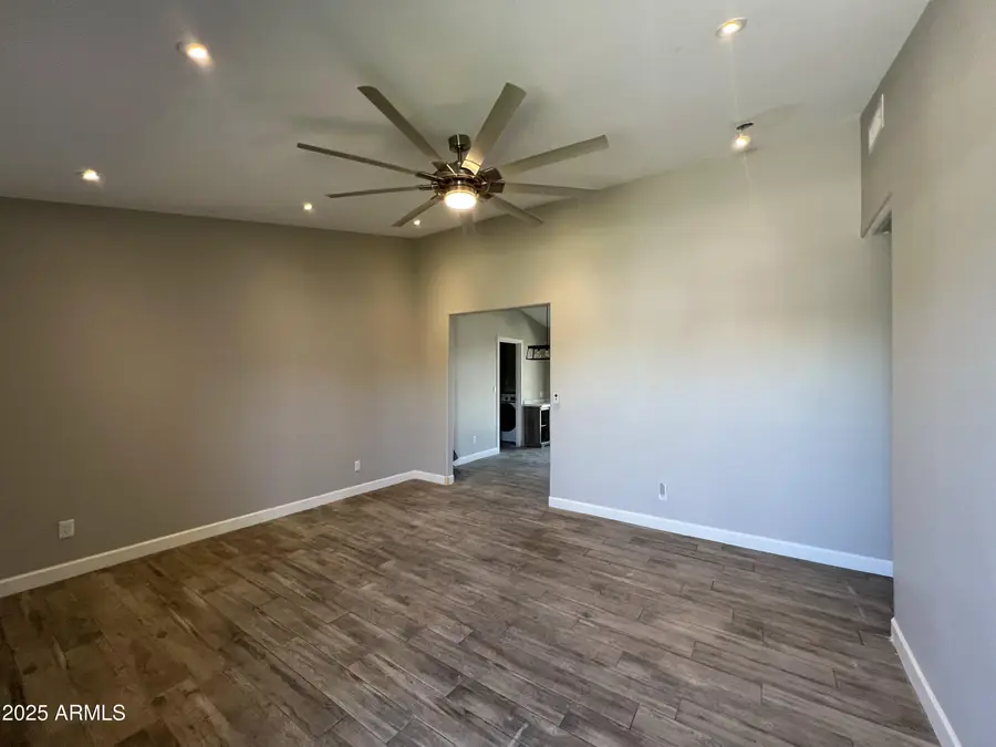 8201 S 26th Street, Phoenix, AZ 85042 - Image #3