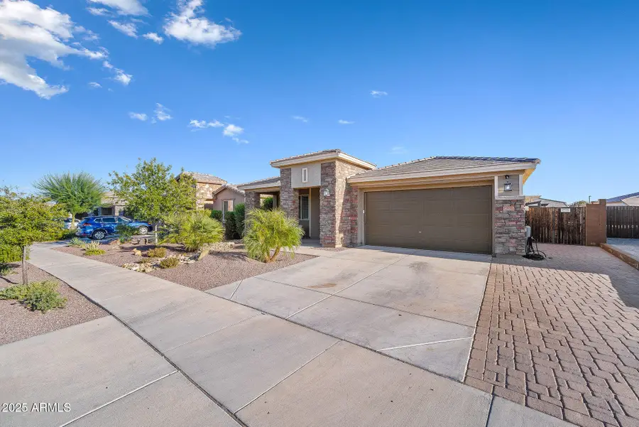 19001 W Desert Mirage Drive, Surprise, AZ 85388 - Image #3