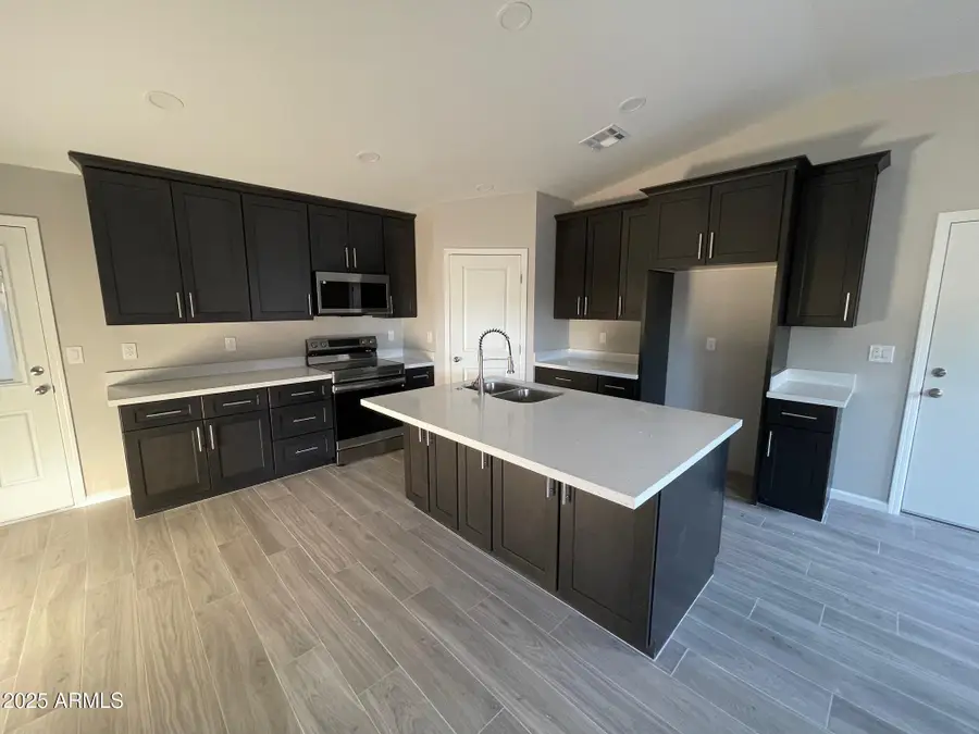 82 W Brooks Street, Gilbert, AZ 85233 - Image #3