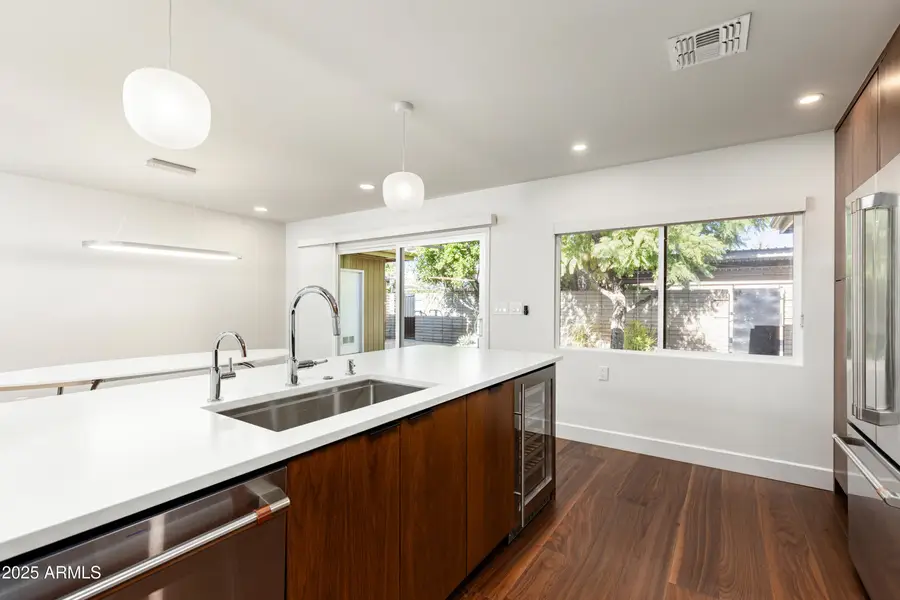 3736 E Montecito Avenue, Phoenix, AZ 85018 - Image #3