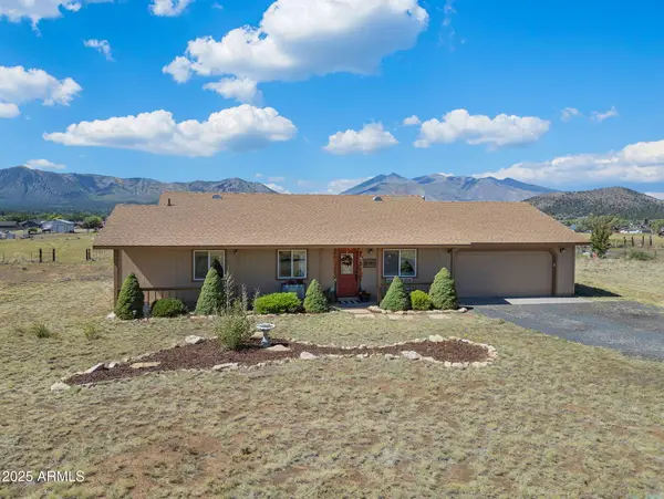 8390 N Stardust Trail, Flagstaff, AZ 86004