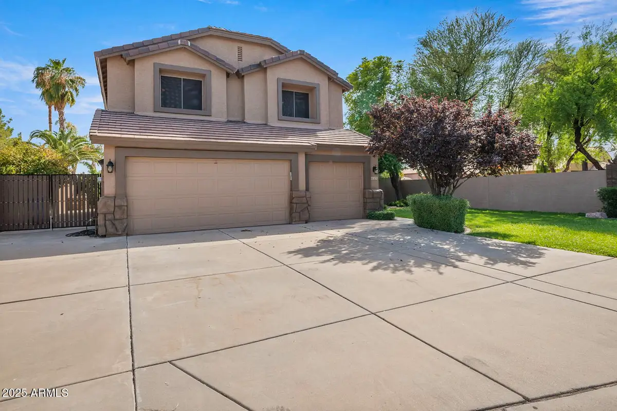 3279 E Oriole Drive, Gilbert, AZ 85297 - Image #1