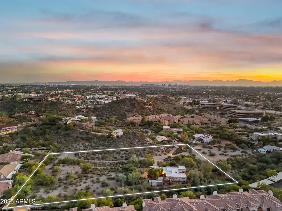 1720 E Pleasant Drive, Phoenix, AZ 85020 - Image #2