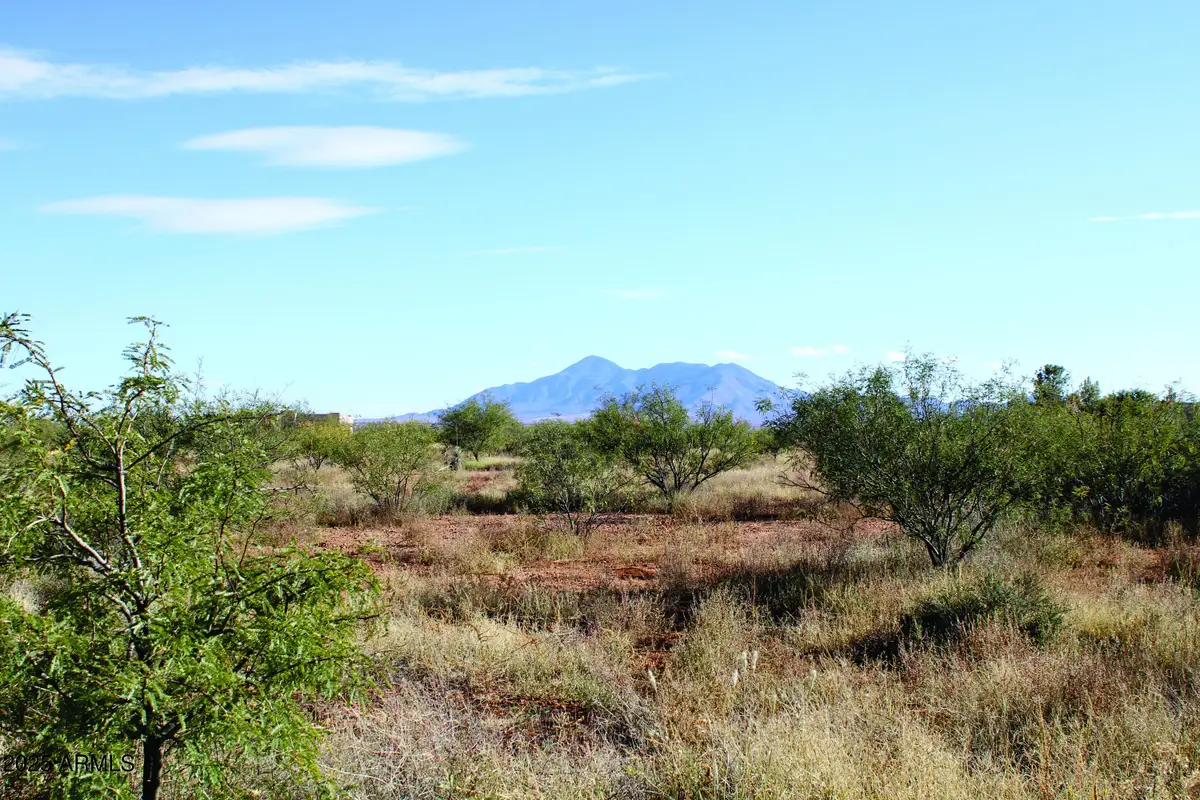 10300 E Vista Monanas Road #4, Sierra Vista Southeast, AZ 85615 - Image #1