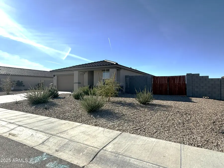 920 Logan Way, Wickenburg, AZ 85390 - Image #2