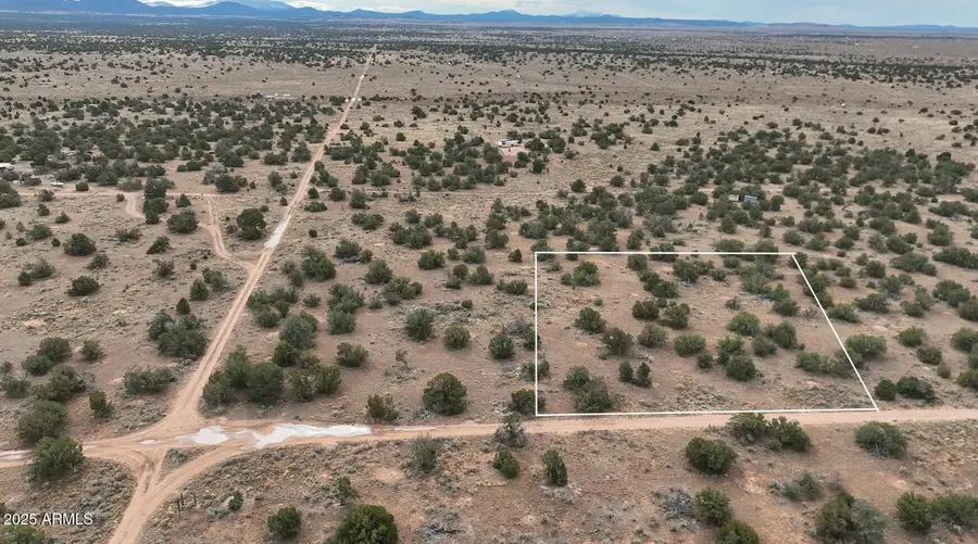 3946 E Highgrove Road #226, Valle, AZ 86046 - Image #2