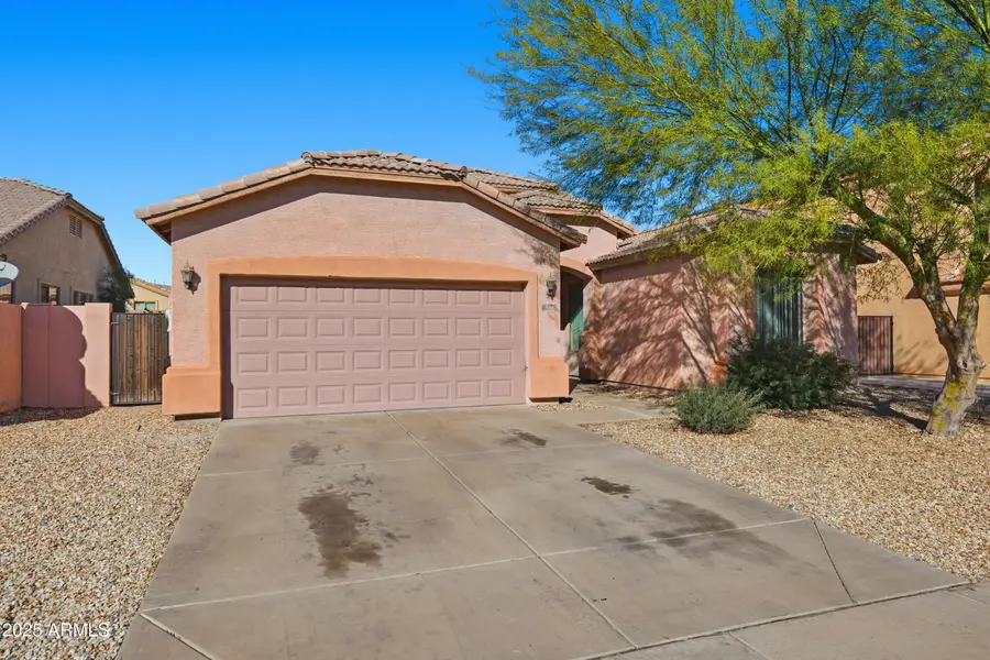 10910 W Davis Lane, Avondale, AZ 85323 - Image #3