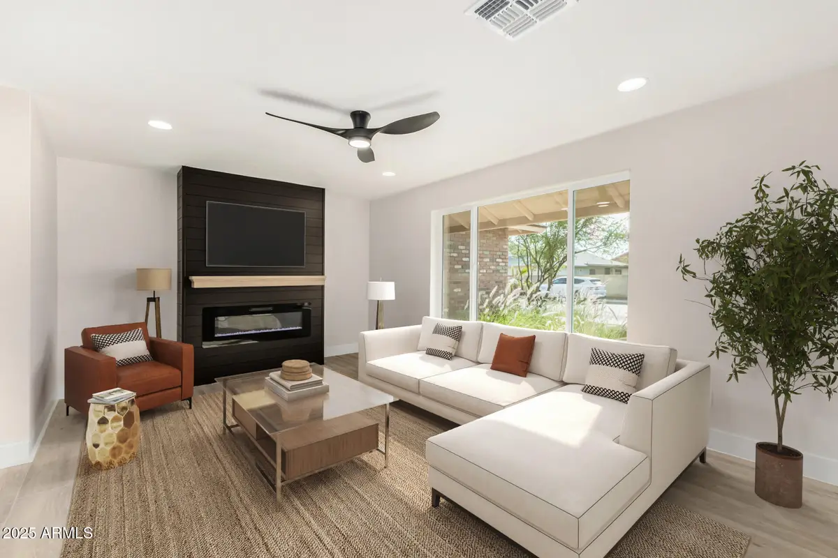 1316 W Los Lagos Vista, Mesa, AZ 85202 - Image #1