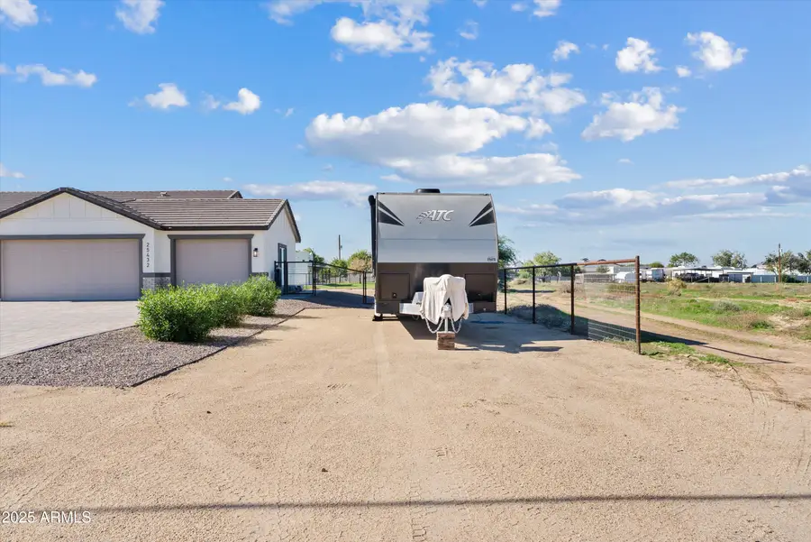 25432 S Lemon Avenue, Queen Creek, AZ 85142 - Image #3