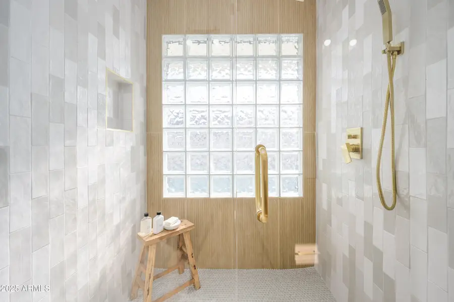 1683 E Kent Avenue, Chandler, AZ 85225 - Image #2