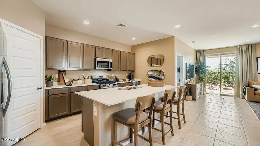 30272 W Wild Hazel Drive, Buckeye, AZ 85396 - Image #3