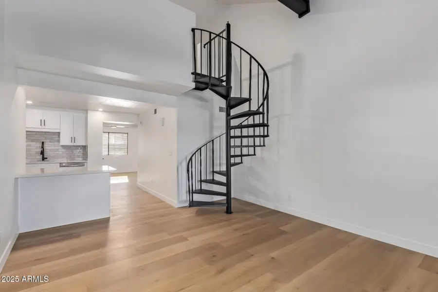 4901 S Calle Los Cerros Drive #202, Tempe, AZ 85282 - Image #3