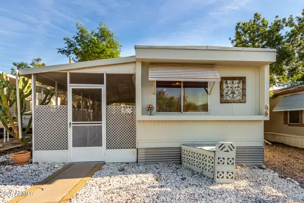 10401 N Cave Creek Road #37, Phoenix, AZ 85020