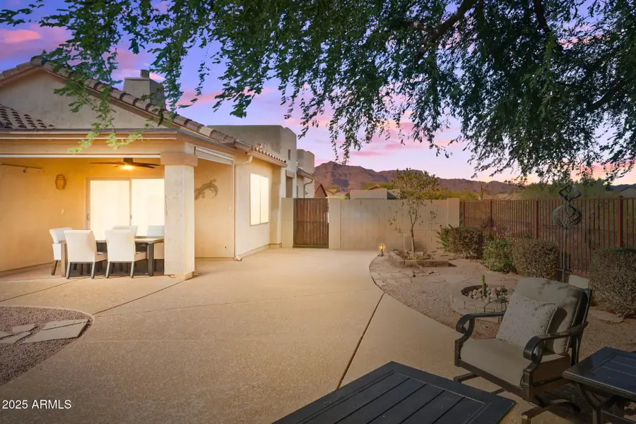 10607 E Hillside Mine Court, Gold Canyon, AZ 85118 - Image #2