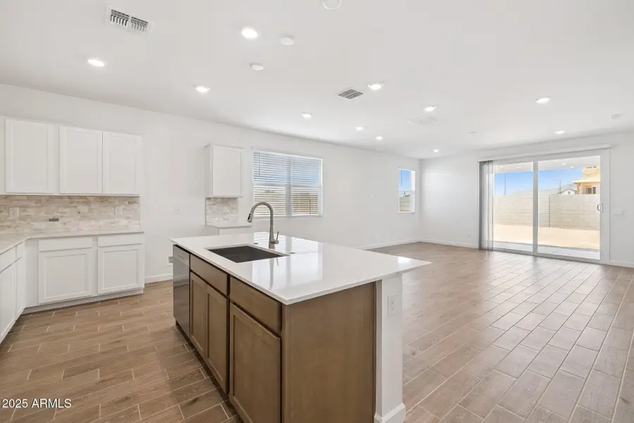 4058 S 242nd Lane, Buckeye, AZ 85326 - Image #3