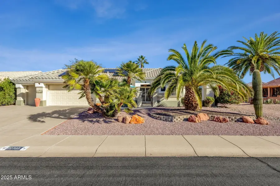 22703 N Mazatlan Drive, Sun City West, AZ 85375 - Image #2