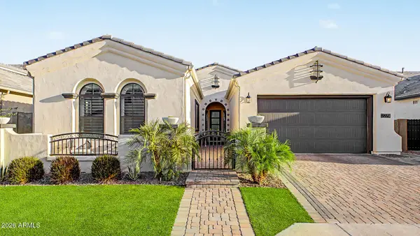 2279 E Warbler Road, Gilbert, AZ 85297