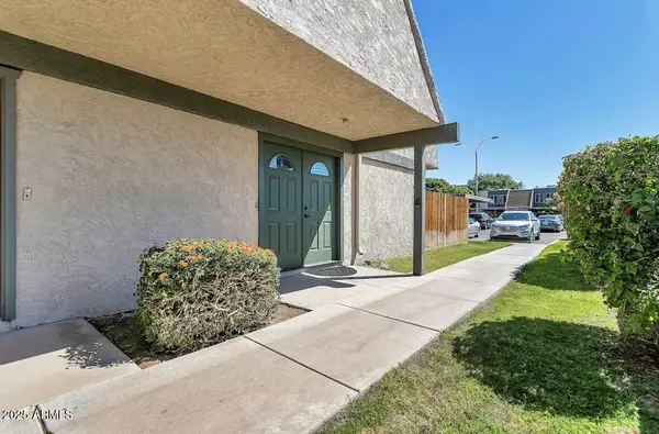 5943 W Golden Lane, Glendale, AZ 85302