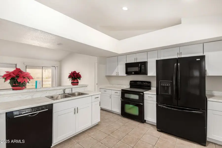 2702 E Cathedral Rock Drive, Phoenix, AZ 85048 - Image #2