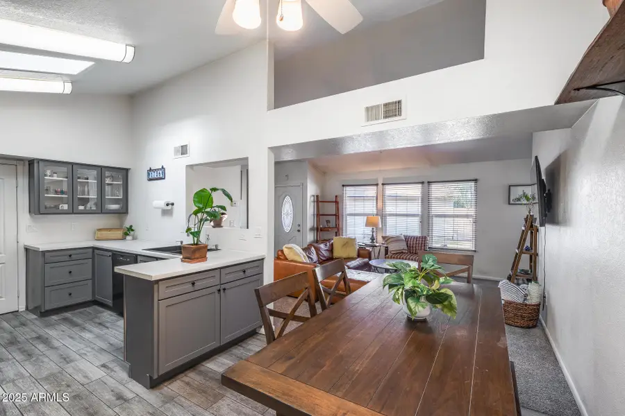 1726 E Juanita Avenue, Mesa, AZ 85204 - Image #3