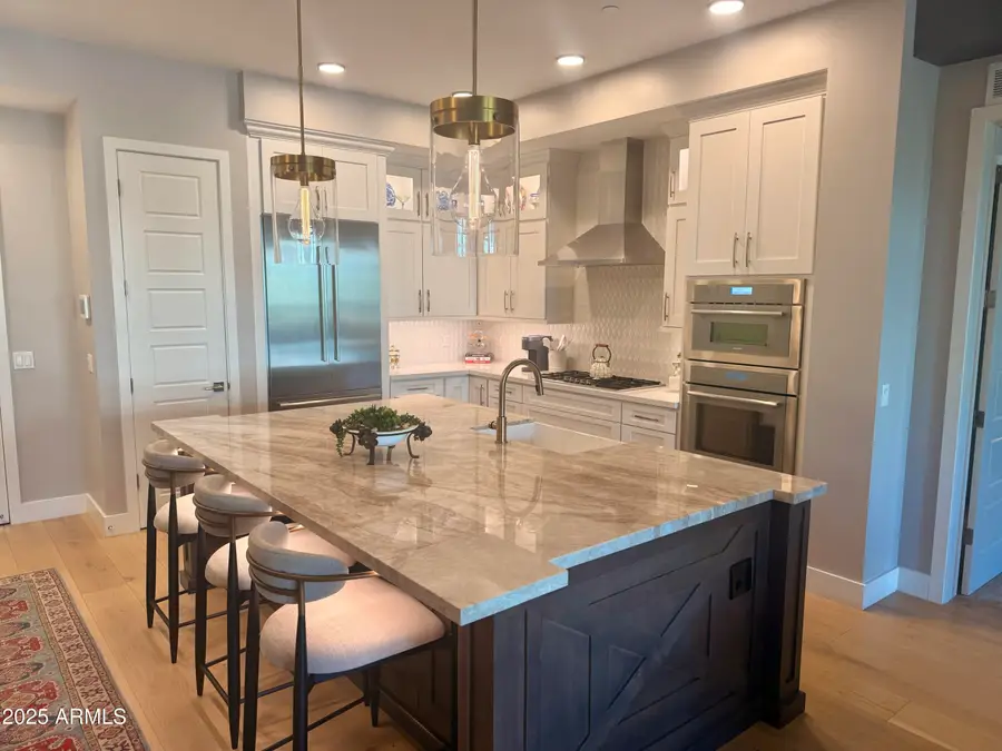 5250 E Deer Valley Drive #304, Phoenix, AZ 85054 - Image #2