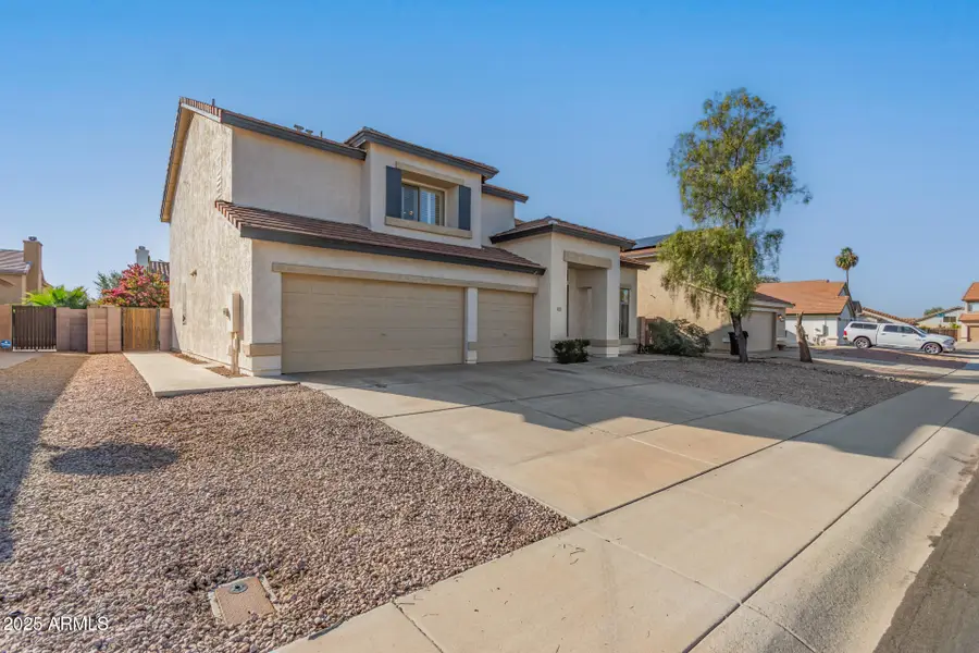 10355 W Willow Lane, Avondale, AZ 85392 - Image #2