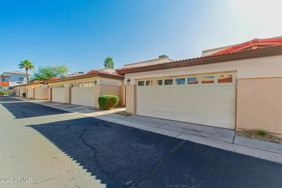3221 N 37th Street #4, Phoenix, AZ 85018 - Image #2