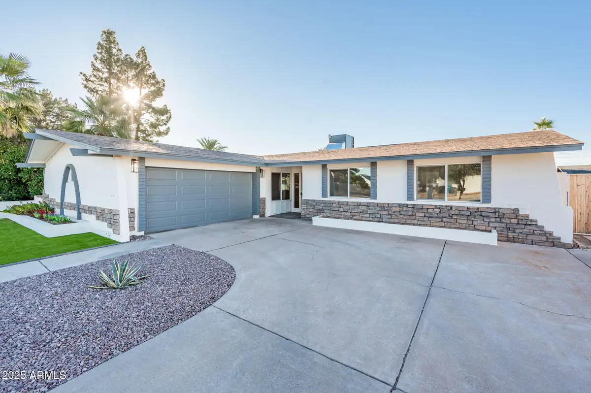 4801 W Sunnyside Avenue, Phoenix, AZ 85304 - Image #1