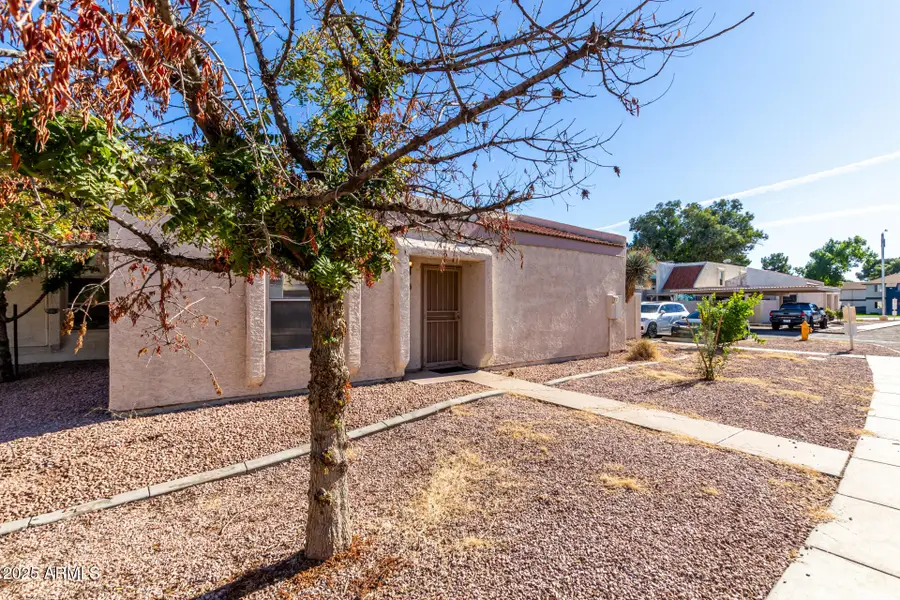 1342 W Emerald Avenue #380, Mesa, AZ 85202 - Image #2