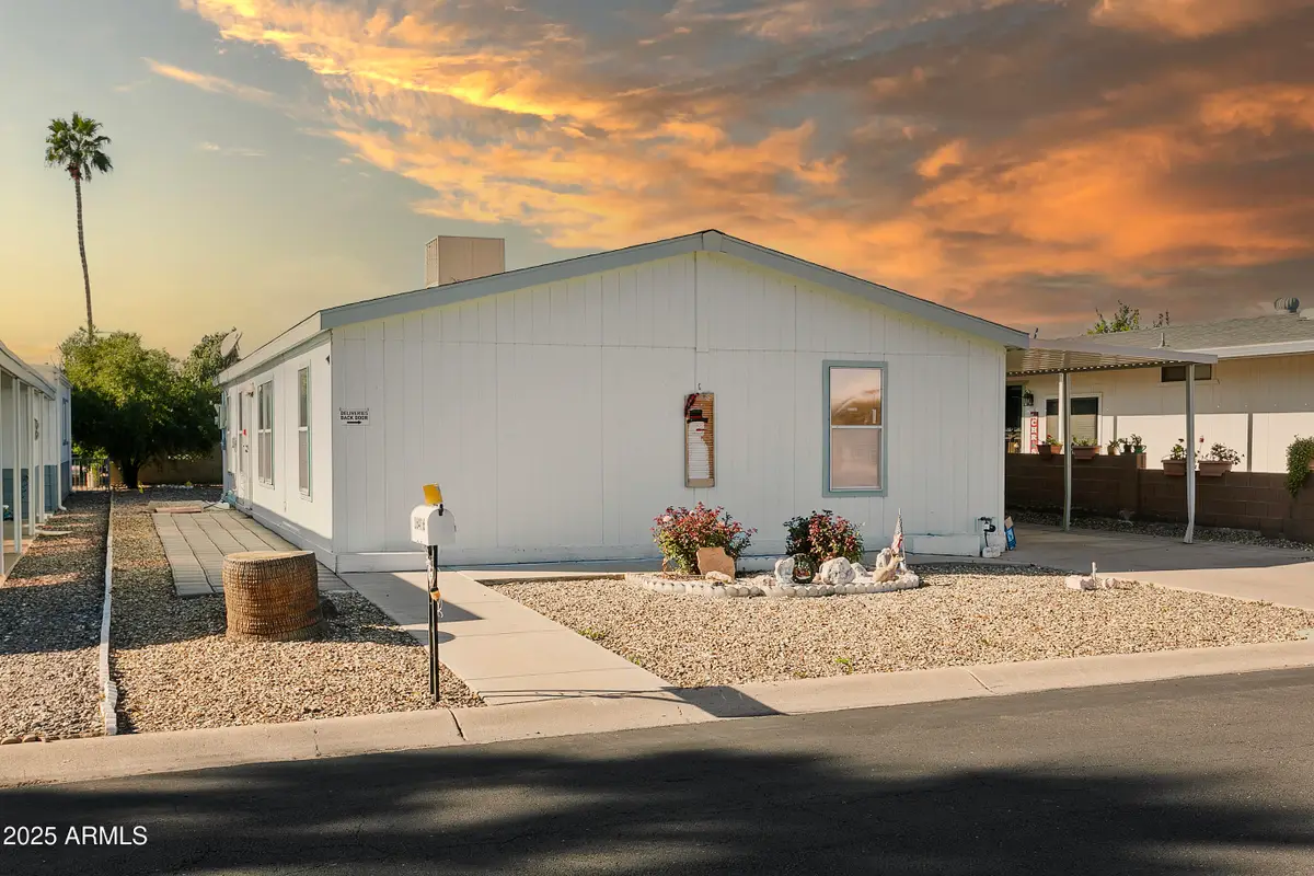 16416 N 33rd Way, Phoenix, AZ 85032 - Image #1