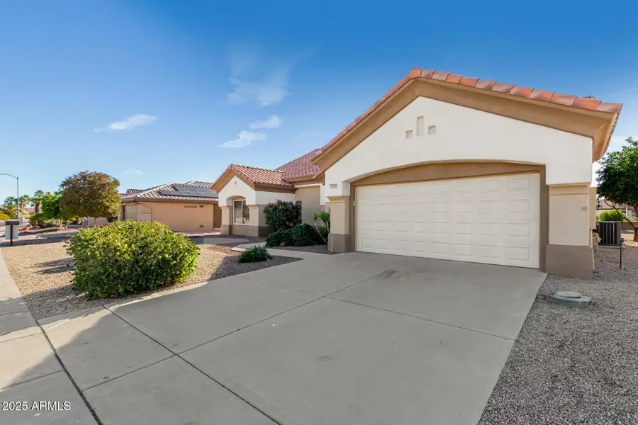 14532 W Horizon Drive, Sun City West, AZ 85375 - Image #3