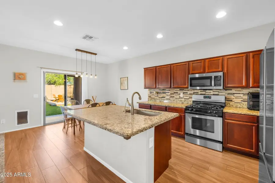 2540 E Misty Willow Lane, Phoenix, AZ 85024 - Image #3