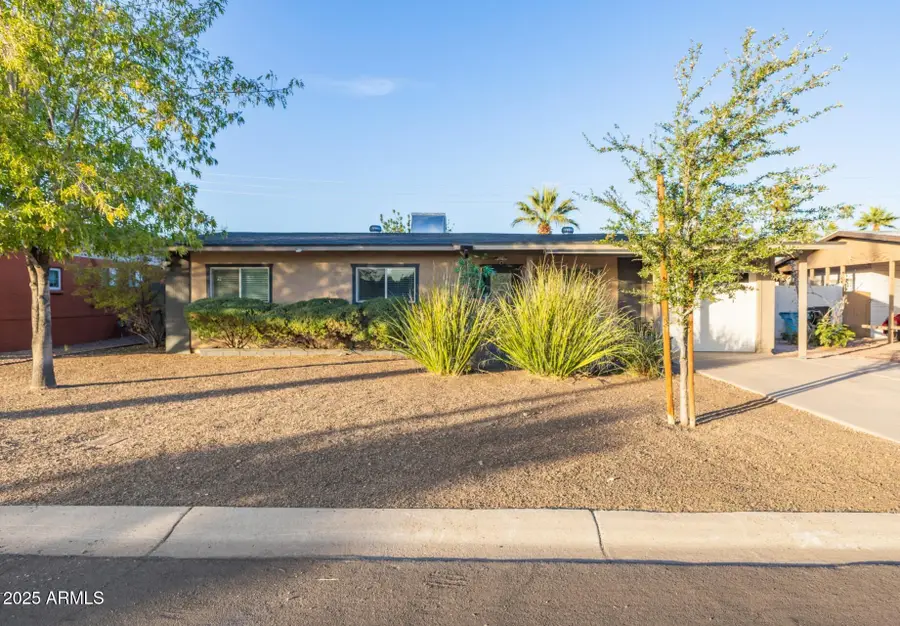 1008 W Amelia Avenue, Phoenix, AZ 85013 - Image #2