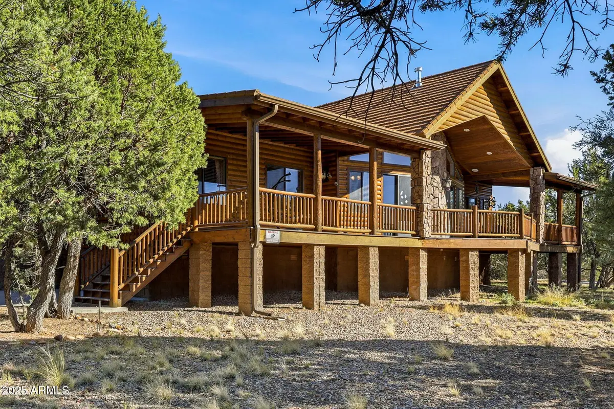 2276 Thunderbird Way, Overgaard, AZ 85933 - Image #1