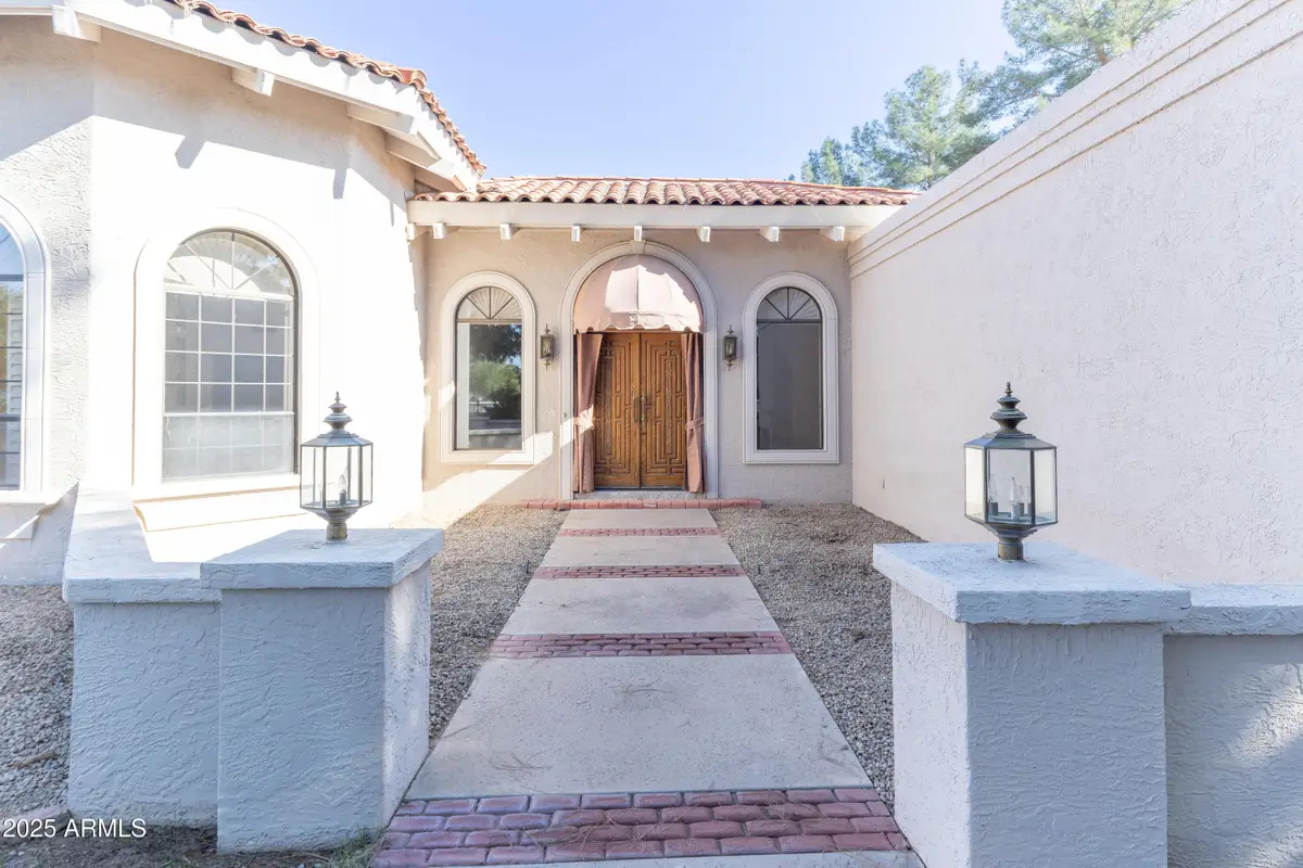 8815 N Invergordon Road, Paradise Valley, AZ 85253 - Image #1